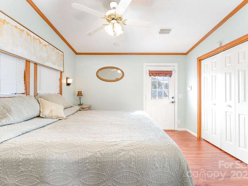 231 Badin View Road, New London, NC 28127.  MLS# CAR4152062, YatesRealty ID 9162. 