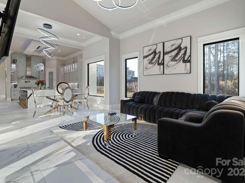 15650 Youngblood Road, Charlotte, NC 28278.  MLS# CAR4211396, YatesRealty ID 9164. 
