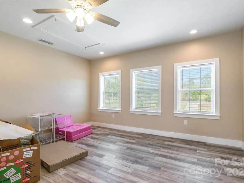 2236 Tuckaway Road, Rock Hill, SC 29730.  MLS# CAR4238410, YatesRealty ID 9165. 