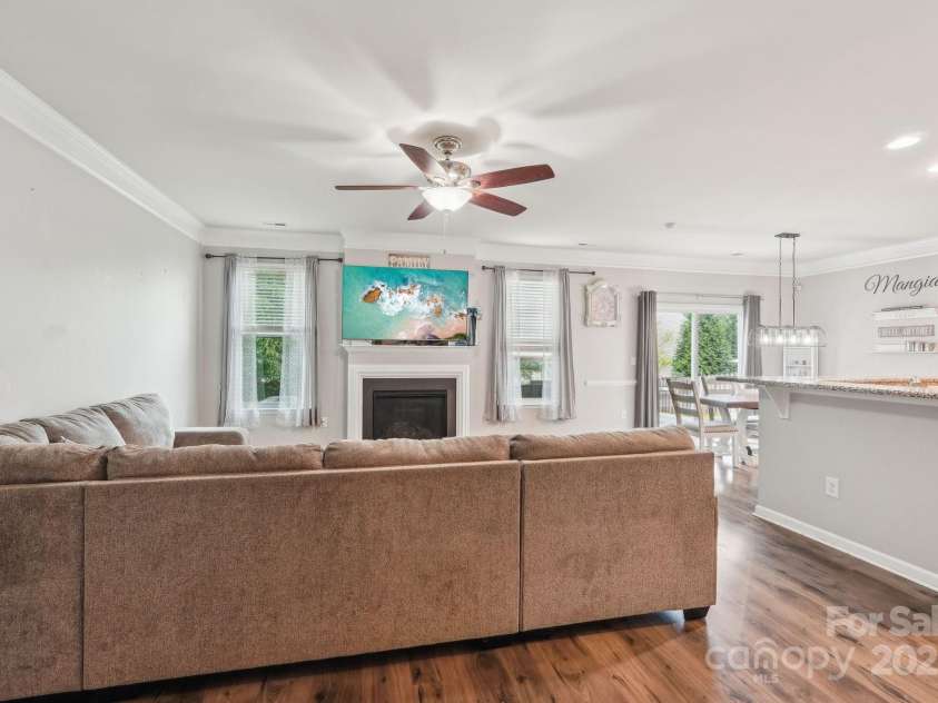217 Almora Loop, Mooresville, NC 28115.  MLS# CAR4251782, YatesRealty ID 9166. 