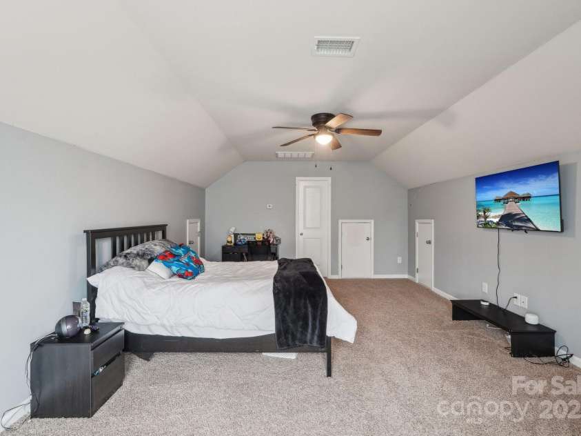 217 Almora Loop, Mooresville, NC 28115.  MLS# CAR4251782, YatesRealty ID 9166. 