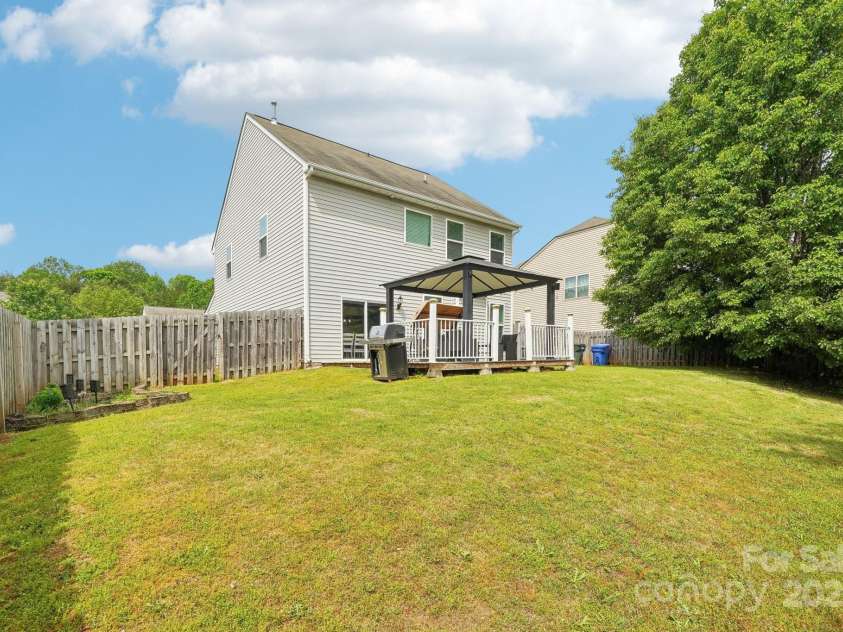 217 Almora Loop, Mooresville, NC 28115.  MLS# CAR4251782, YatesRealty ID 9166. 