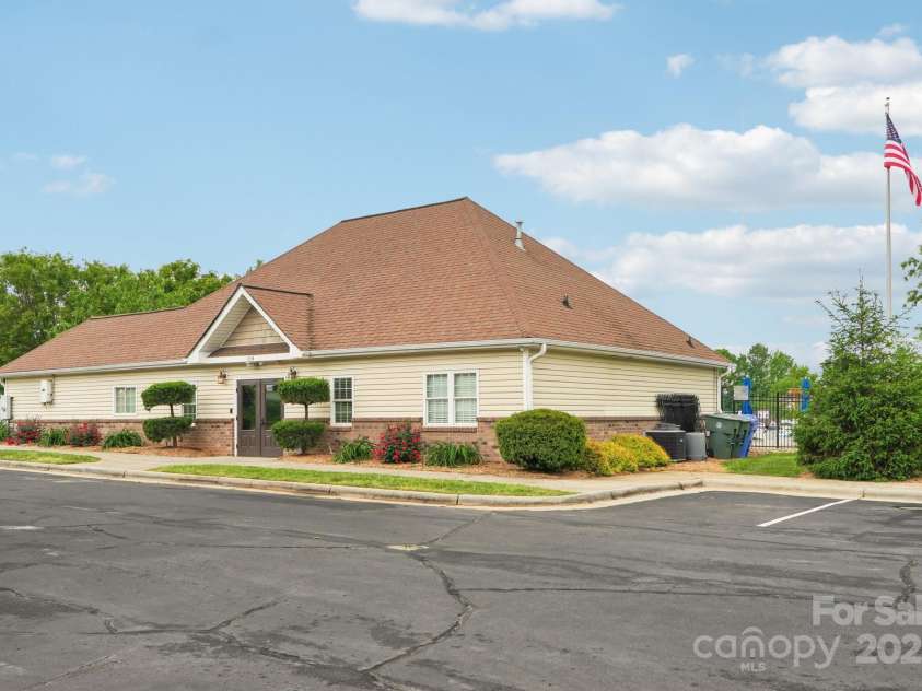 217 Almora Loop, Mooresville, NC 28115.  MLS# CAR4251782, YatesRealty ID 9166. 