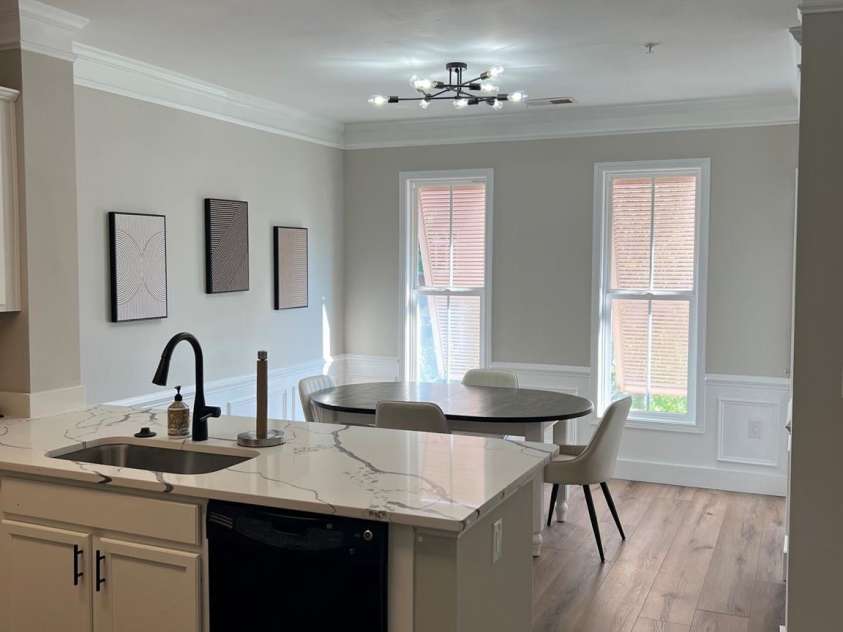 2060 Ayrsley Town Boulevard, Charlotte, NC 28273.  MLS# CAR4360899, YatesRealty ID 9167. 