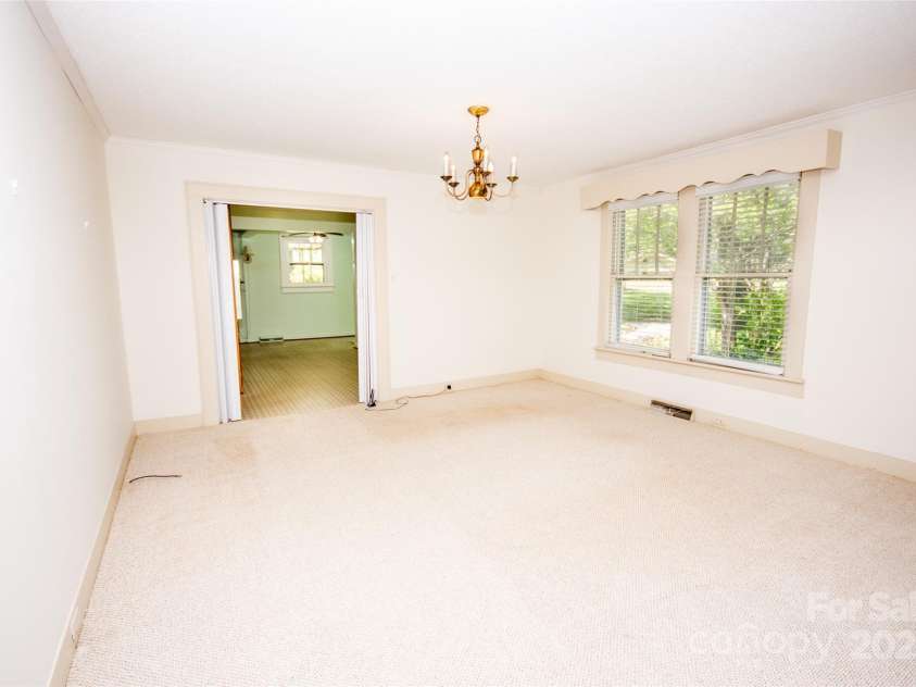 495&501 Turnersburg Highway, Statesville, NC 28625.  MLS# CAR4249288, YatesRealty ID 9167. 