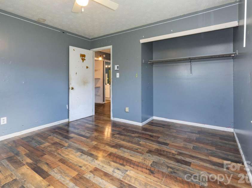 380 Woodland Church Road, Clyde, NC 28721.  MLS# CAR4363448, YatesRealty ID 9168. 
