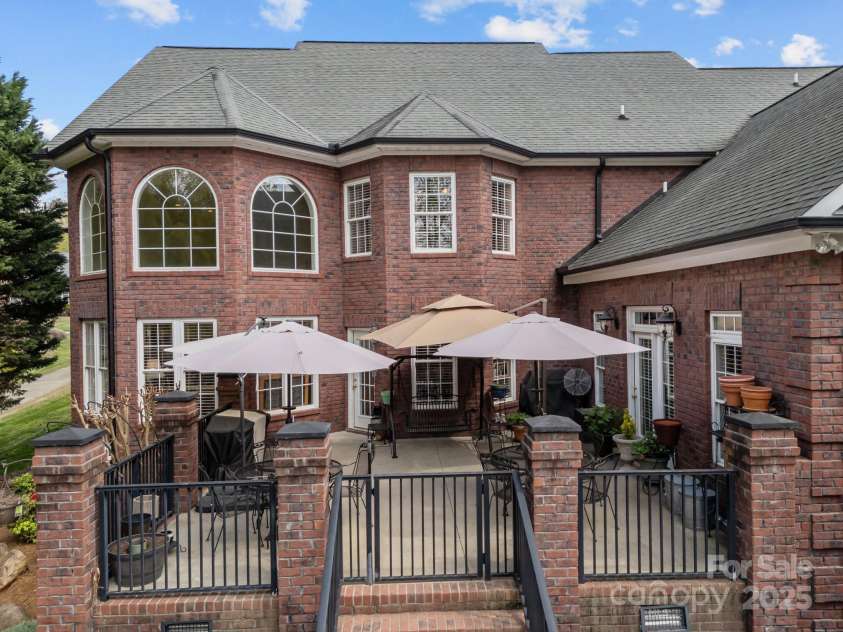 110 Devonshire Lane, Salisbury, NC 28146.  MLS# CAR4247047, YatesRealty ID 9169. 