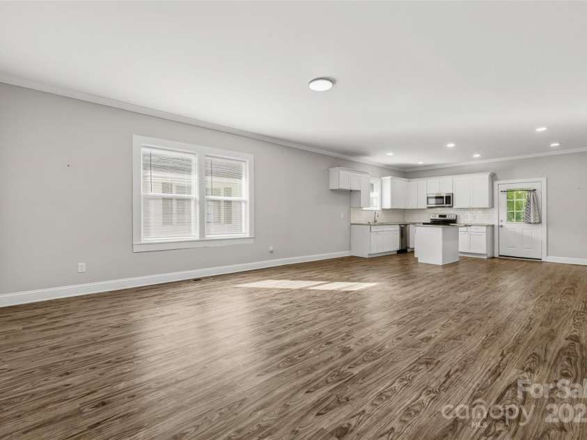 1257 Springdale Road, Lancaster, SC 29720.  MLS# CAR4318071, YatesRealty ID 917. 