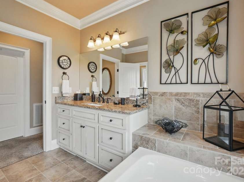 307 Jaida Lane, Oakboro, NC 28129.  MLS# CAR4243063, YatesRealty ID 9170. 