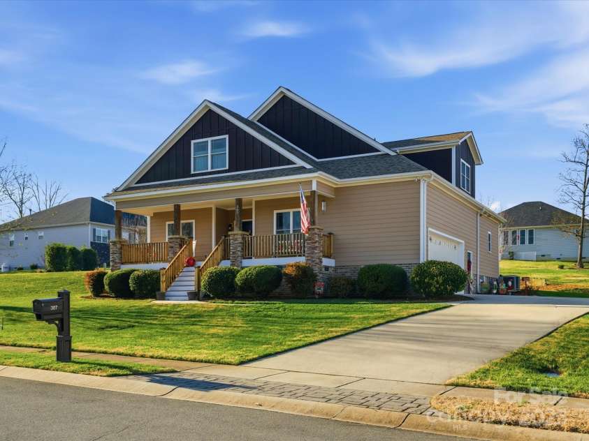 307 Jaida Lane, Oakboro, NC 28129.  MLS# CAR4327246, YatesRealty ID 9170. 