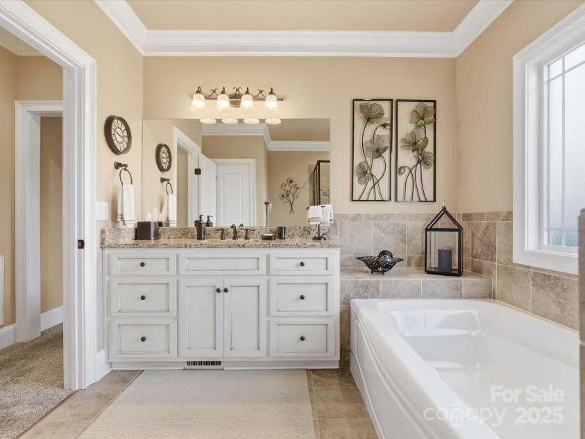 307 Jaida Lane, Oakboro, NC 28129.  MLS# CAR4327246, YatesRealty ID 9170. 