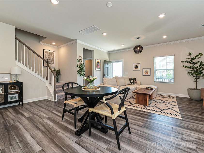 533 Cedar Knoll Circle, Pineville, NC 28134.  MLS# CAR4243023, YatesRealty ID 9171. Dining Area