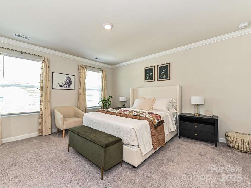 533 Cedar Knoll Circle, Pineville, NC 28134.  MLS# CAR4243023, YatesRealty ID 9171. Primary Bedroom