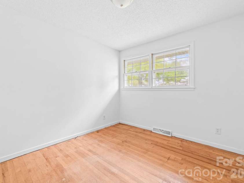 785 Rabun Lane, Rock Hill, SC 29730.  MLS# CAR4363958, YatesRealty ID 9171. Bedroom 3