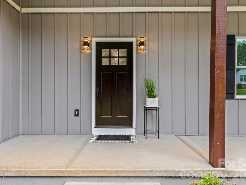 4435 Cornett Drive, Iron Station, NC 28080.  MLS# CAR4293184, YatesRealty ID 9172. 