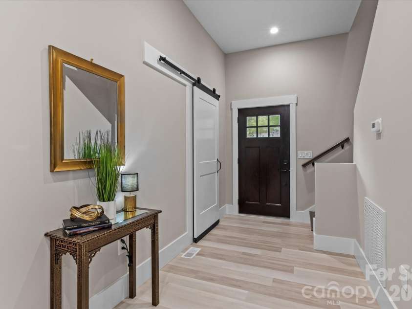 4435 Cornett Drive, Iron Station, NC 28080.  MLS# CAR4293184, YatesRealty ID 9172. Foyer
