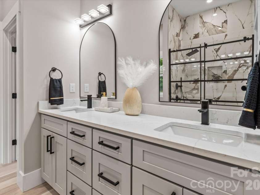 4435 Cornett Drive, Iron Station, NC 28080.  MLS# CAR4293184, YatesRealty ID 9172. Primary Double Vanity