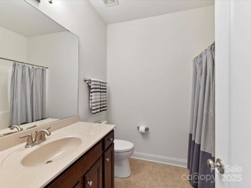 8708 Soaring Eagle Lane, Waxhaw, NC 28173.  MLS# CAR4247816, YatesRealty ID 9172. 