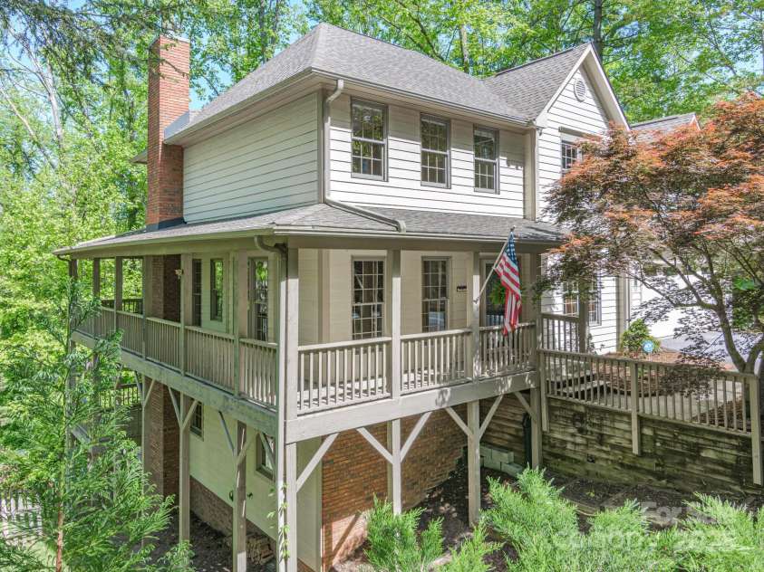 102 Galloway Drive, Asheville, NC 28803.  MLS# CAR4240371, YatesRealty ID 9173. 2 wonderful decks to enjoy
