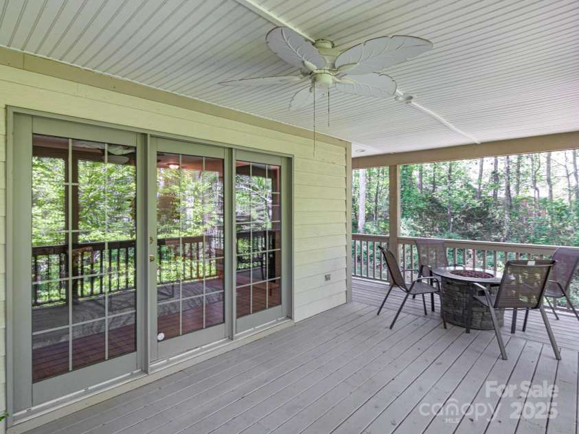 102 Galloway Drive, Asheville, NC 28803.  MLS# CAR4240371, YatesRealty ID 9173. Back Porch