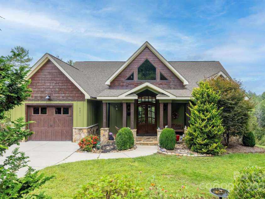 5378 Oak Crest Lane, Lenoir, NC 28645.  MLS# CAR4307862, YatesRealty ID 9173. 
