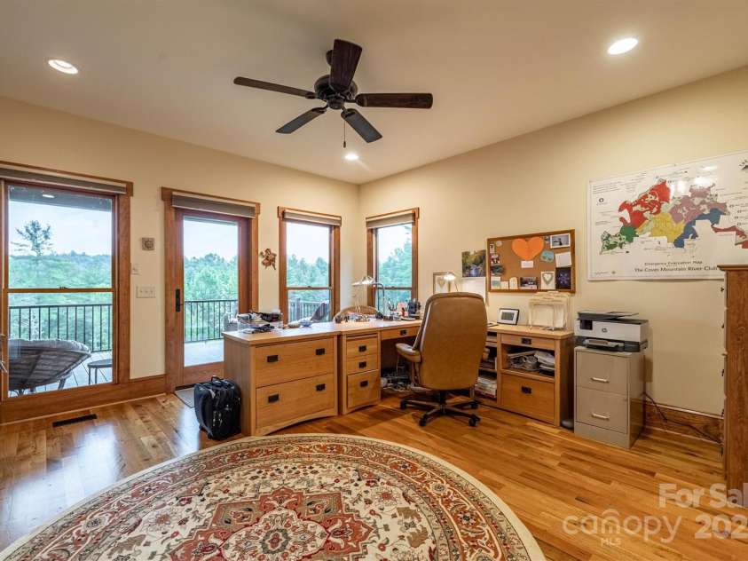 5378 Oak Crest Lane, Lenoir, NC 28645.  MLS# CAR4307862, YatesRealty ID 9173. 