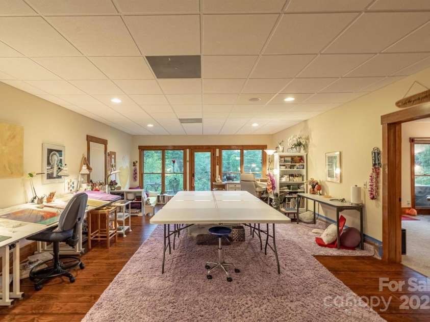 5378 Oak Crest Lane, Lenoir, NC 28645.  MLS# CAR4307862, YatesRealty ID 9173. 