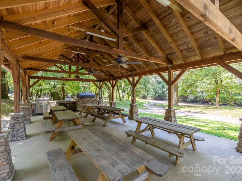 5378 Oak Crest Lane, Lenoir, NC 28645.  MLS# CAR4307862, YatesRealty ID 9173. 