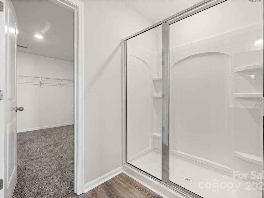 1628 Savory Lane, Charlotte, NC 28216.  MLS# CAR4319822, YatesRealty ID 9174. 