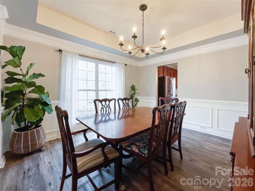 2005 Blue Iris Drive, Matthews, NC 28104.  MLS# CAR4350596, YatesRealty ID 9174. 