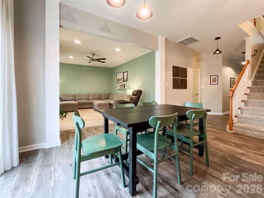 2005 Blue Iris Drive, Matthews, NC 28104.  MLS# CAR4350596, YatesRealty ID 9174. 