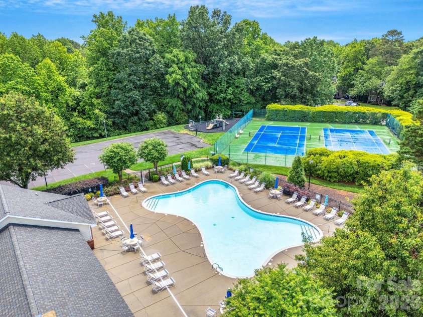 1102 High Brook Drive, Waxhaw, NC 28173.  MLS# CAR4352185, YatesRealty ID 9175. 