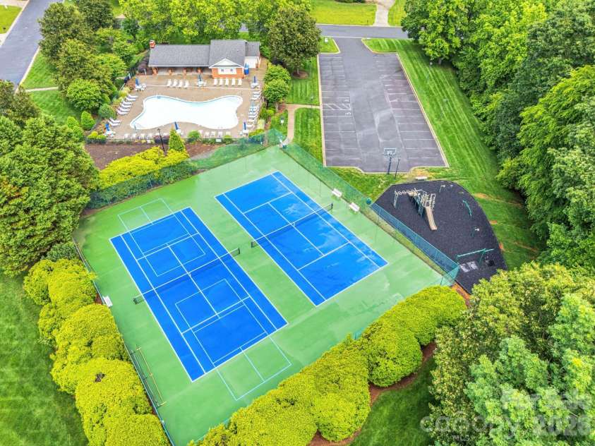 1102 High Brook Drive, Waxhaw, NC 28173.  MLS# CAR4352185, YatesRealty ID 9175. 