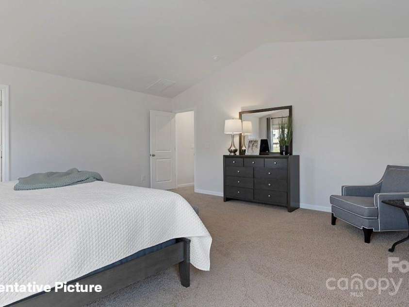 210 Giant Oak Avenue, Statesville, NC 28677.  MLS# CAR4172767, YatesRealty ID 9175. 