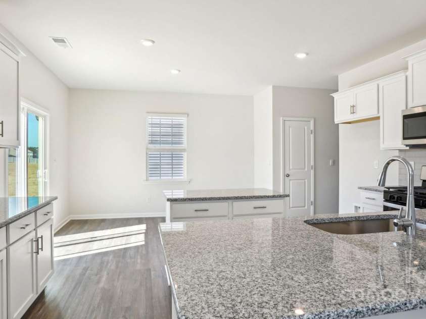 210 Giant Oak Avenue, Statesville, NC 28677.  MLS# CAR4172767, YatesRealty ID 9175. Actual Home