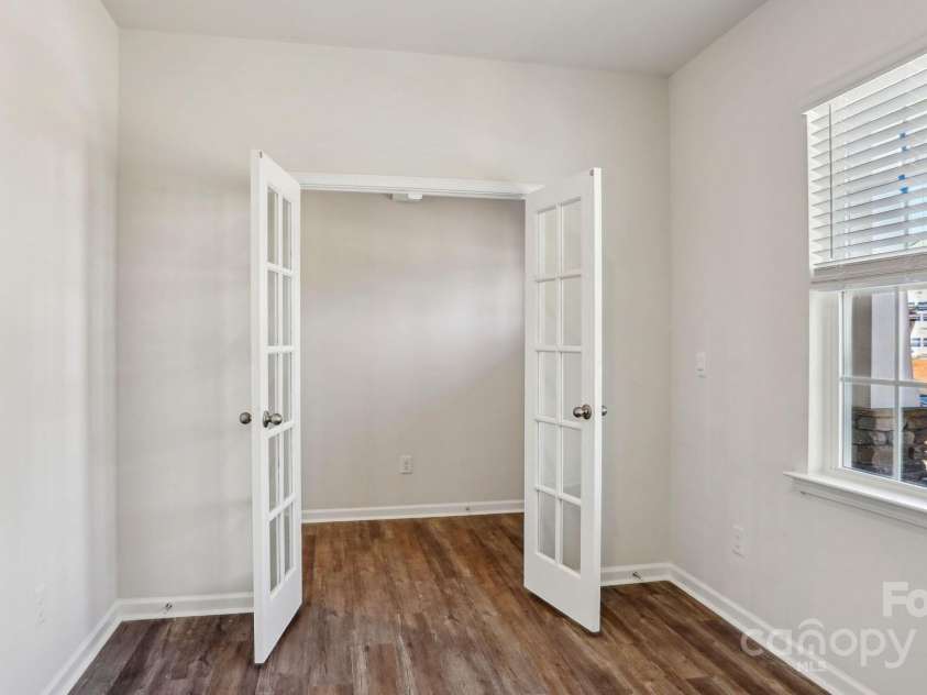 210 Giant Oak Avenue, Statesville, NC 28677.  MLS# CAR4172767, YatesRealty ID 9175. Actual Home study