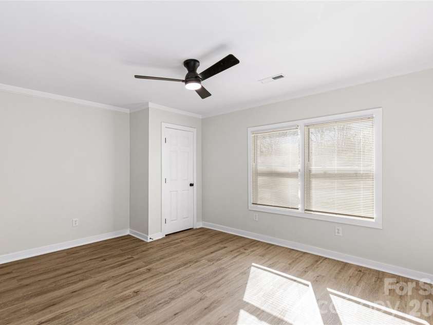 2862 Greenwood Road, Rock Hill, SC 29730.  MLS# CAR4363614, YatesRealty ID 9176. 