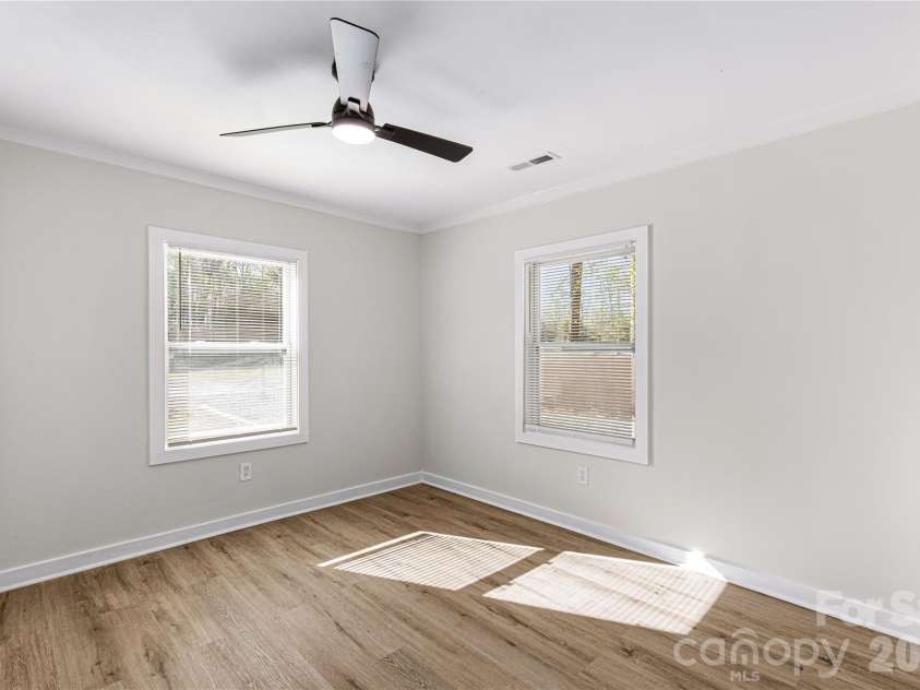 2862 Greenwood Road, Rock Hill, SC 29730.  MLS# CAR4363614, YatesRealty ID 9176. 