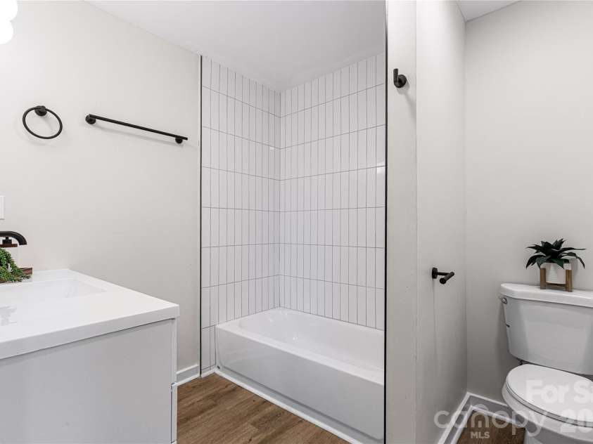 2862 Greenwood Road, Rock Hill, SC 29730.  MLS# CAR4363614, YatesRealty ID 9176. 