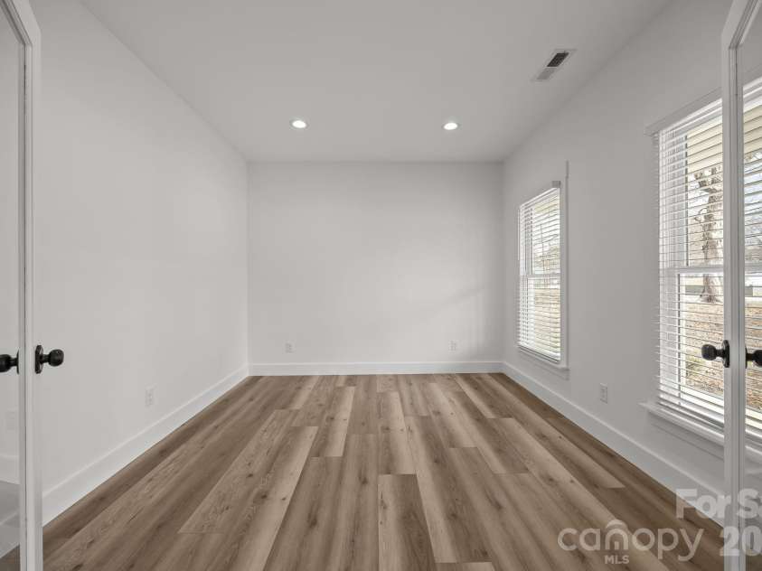 1008 Main Street, Salisbury, NC 28144.  MLS# CAR4344951, YatesRealty ID 9178. 