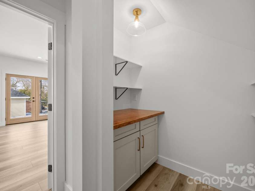 1008 Main Street, Salisbury, NC 28144.  MLS# CAR4344951, YatesRealty ID 9178. 