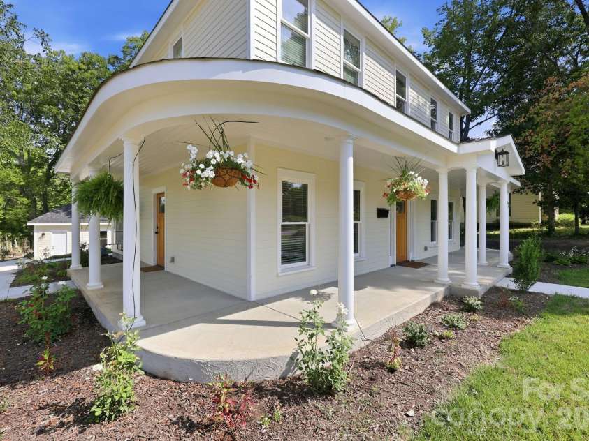 1008 Main Street, Salisbury, NC 28144.  MLS# CAR4344951, YatesRealty ID 9178. 