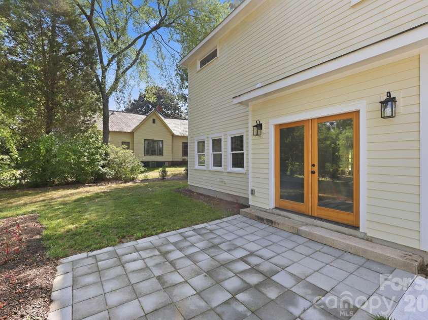 1008 Main Street, Salisbury, NC 28144.  MLS# CAR4344951, YatesRealty ID 9178. 