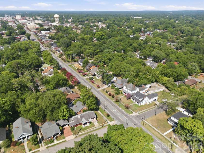 1008 Main Street, Salisbury, NC 28144.  MLS# CAR4344951, YatesRealty ID 9178. 
