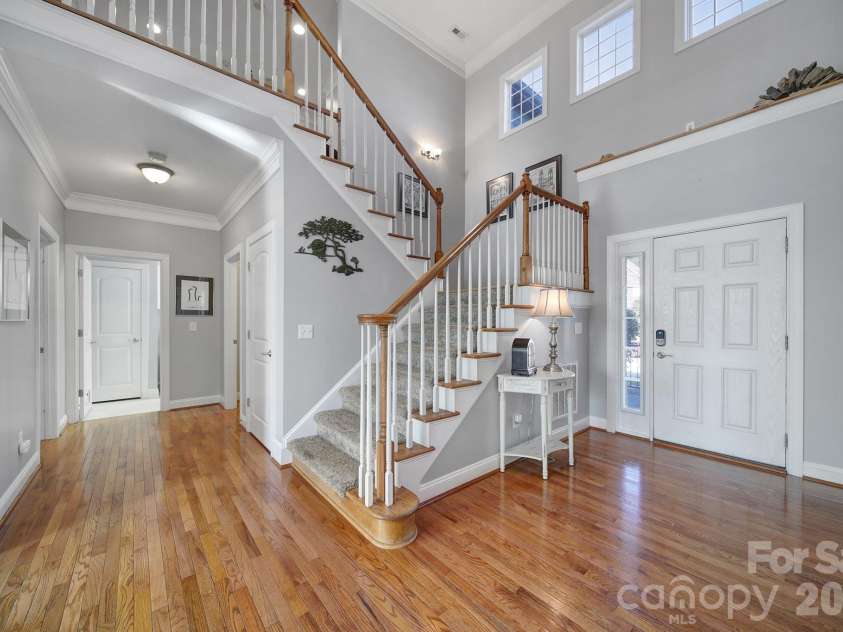 2279 Iron Works Drive, Clover, SC 29710.  MLS# CAR4333966, YatesRealty ID 9179. Foyer