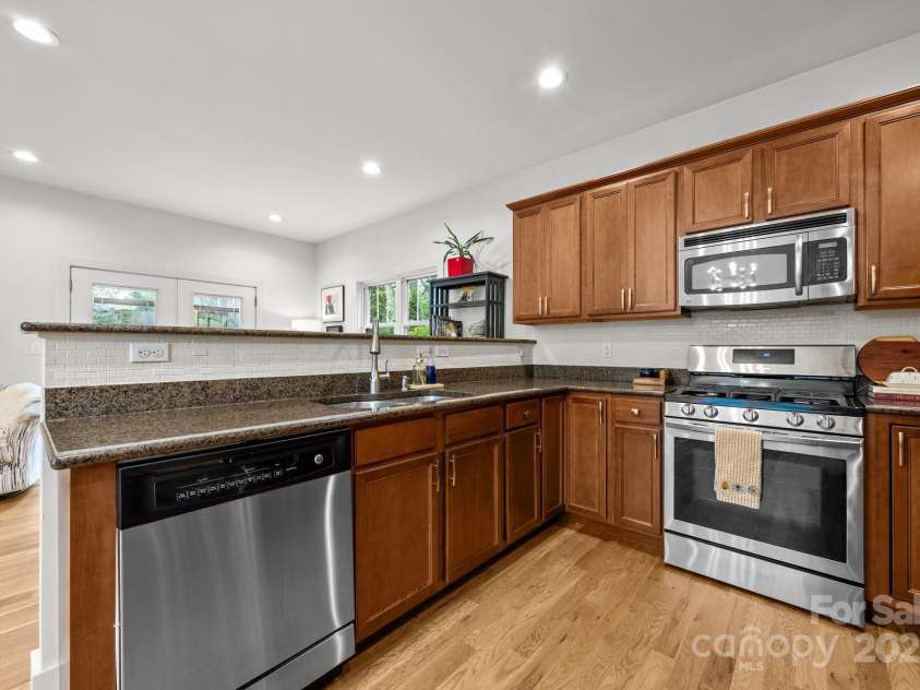164 Deaver Street, Asheville, NC 28806.  MLS# CAR4249917, YatesRealty ID 9181. Stainless appliances and lots of counter space