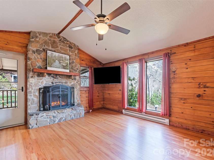 61 Shirdash Drive, Maggie Valley, NC 28751.  MLS# CAR4366174, YatesRealty ID 9181. 