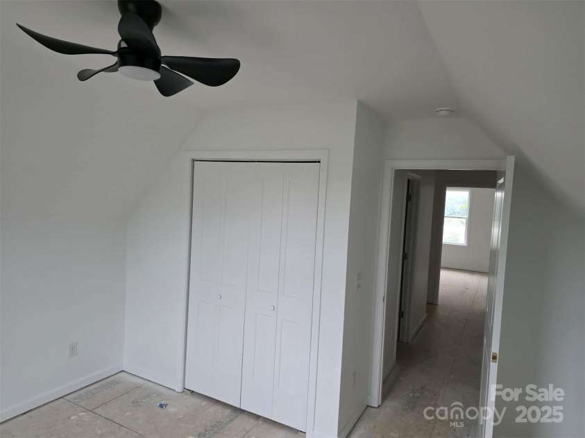 200 Center Street, Hildebran, NC 28637.  MLS# CAR4252866, YatesRealty ID 9184. 