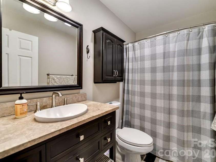 262 Sams Trail, Waynesville, NC 28786.  MLS# CAR4336440, YatesRealty ID 9184. 