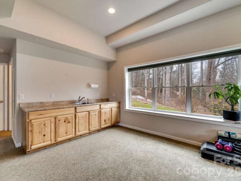 262 Sams Trail, Waynesville, NC 28786.  MLS# CAR4336440, YatesRealty ID 9184. 